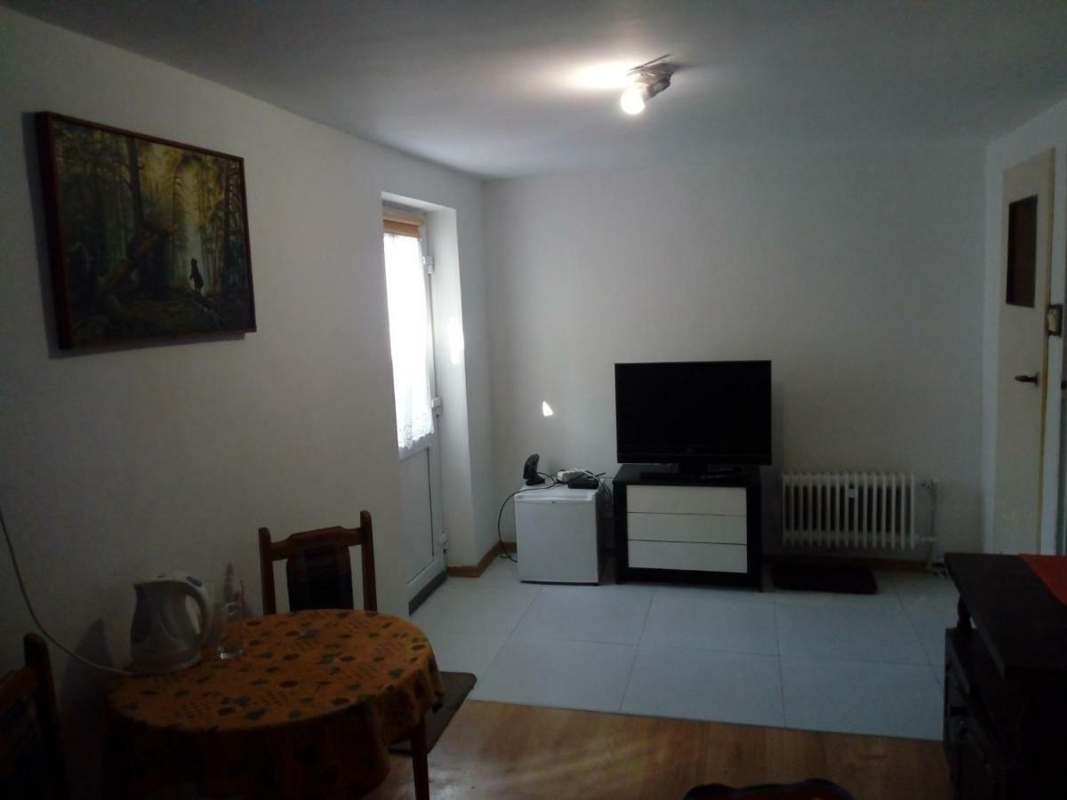U Bronka W Ksiazecym Lesie Villa Niedaszow Exterior photo